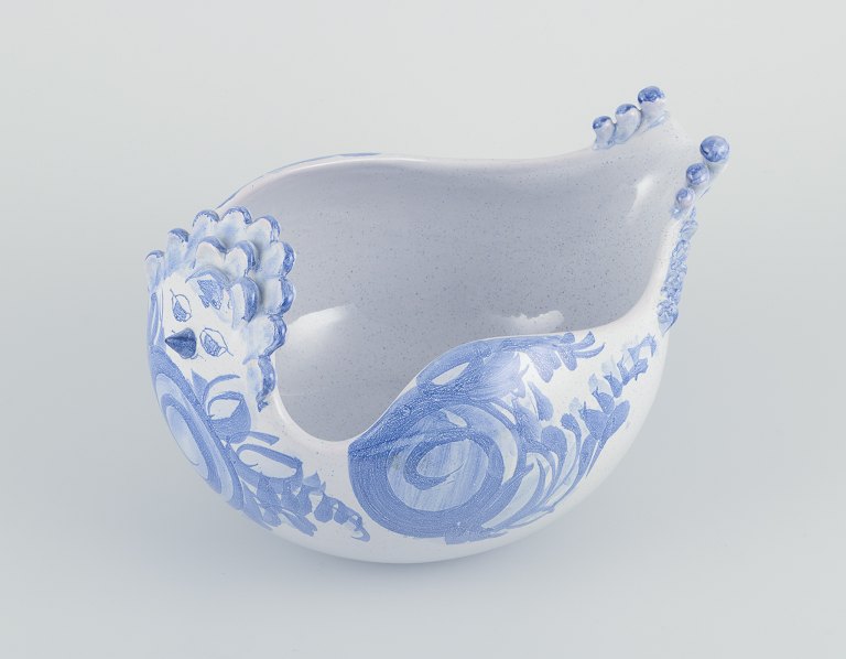 Bjørn Wiinblad, Denmark. Large unique ceramic bowl shaped like a bird.