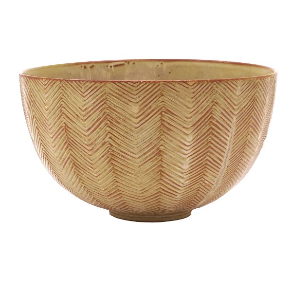 Axel Salto for Royal Copenhagen stoneware bowl 20176. H: 14cm. D: 24cm