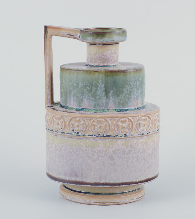 P. Garnier, Enghien, French ceramicist.
Ceramic jug. Art Deco shape.