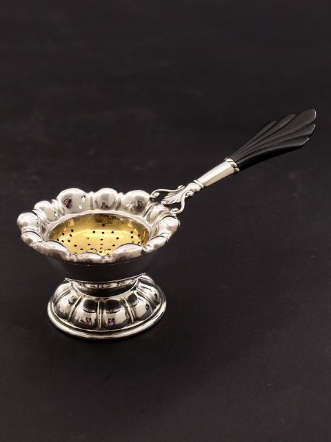 Cohr 830 silver tea strainer