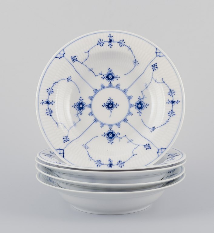 Royal Copenhagen Blue Fluted Plain.
A set of five deep plates.