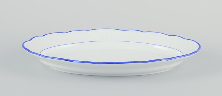 Meissen, Tyskland. Ovalt serveringsfad.