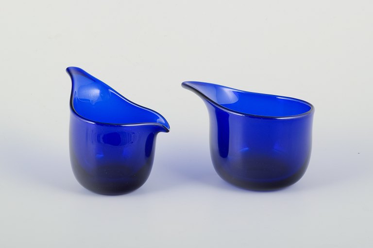 Holmegaard, Vipstjert, to små kander.