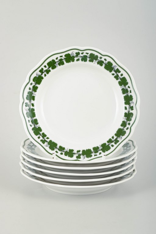 Meissen, 6 små tallerkener, stel Vine-Leaf Pattern, “Voller grüner Weinkranz”