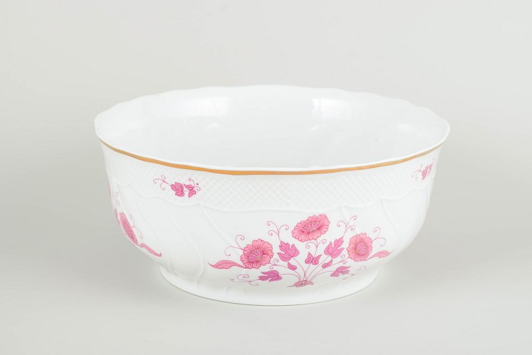 Holloháza, Hungary
Stor serveringsskål, midt 1900-tallet.