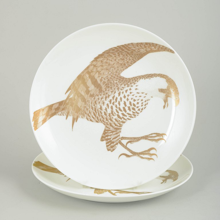 Paul Hoff for Gustavsberg, “Arter i fara”, sæt med to tallerkener.