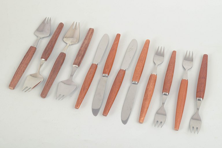 Swedish Lunch Cutlery Set for 4, Teak and Stainless Steel.
